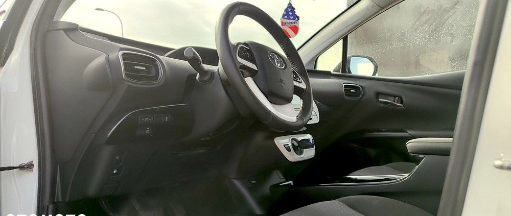Toyota Prius cena 86000 przebieg: 179000, rok produkcji 2016 z Białystok małe 92